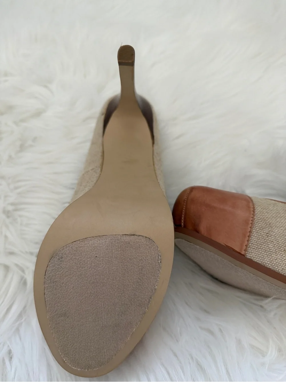 Steve Madden Somone Linen & Tan Leather Toe Cap Pumps - Size 9